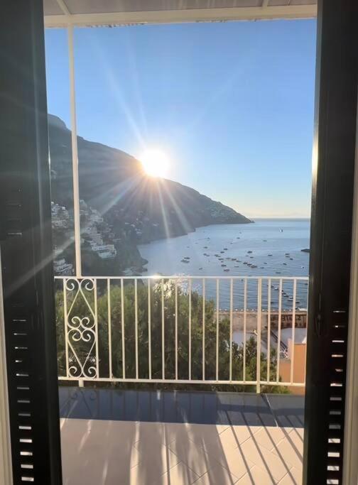 Queen View Apartment - No Kitchen Positano Esterno foto