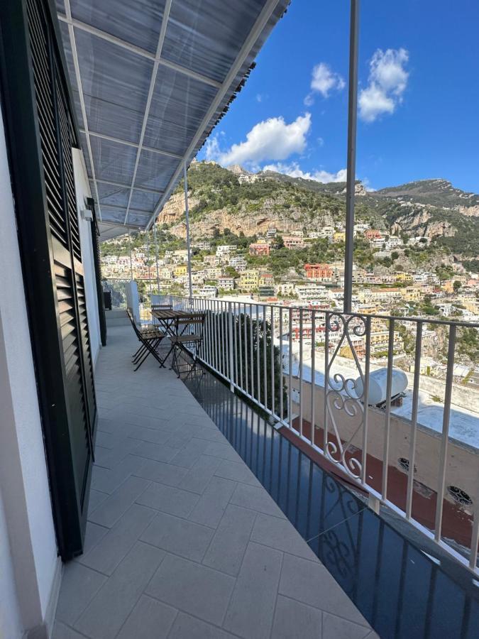 Queen View Apartment - No Kitchen Positano Esterno foto