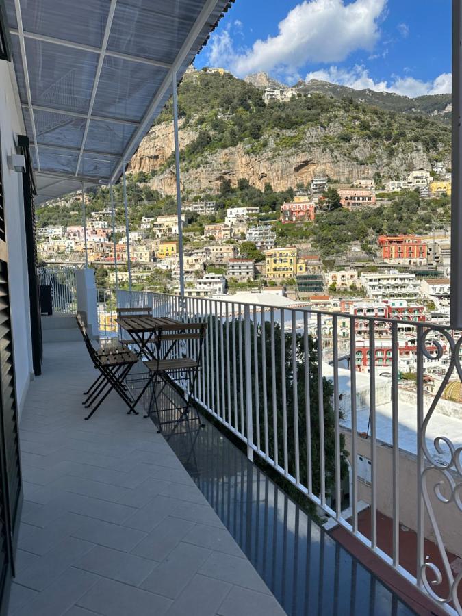Queen View Apartment - No Kitchen Positano Esterno foto