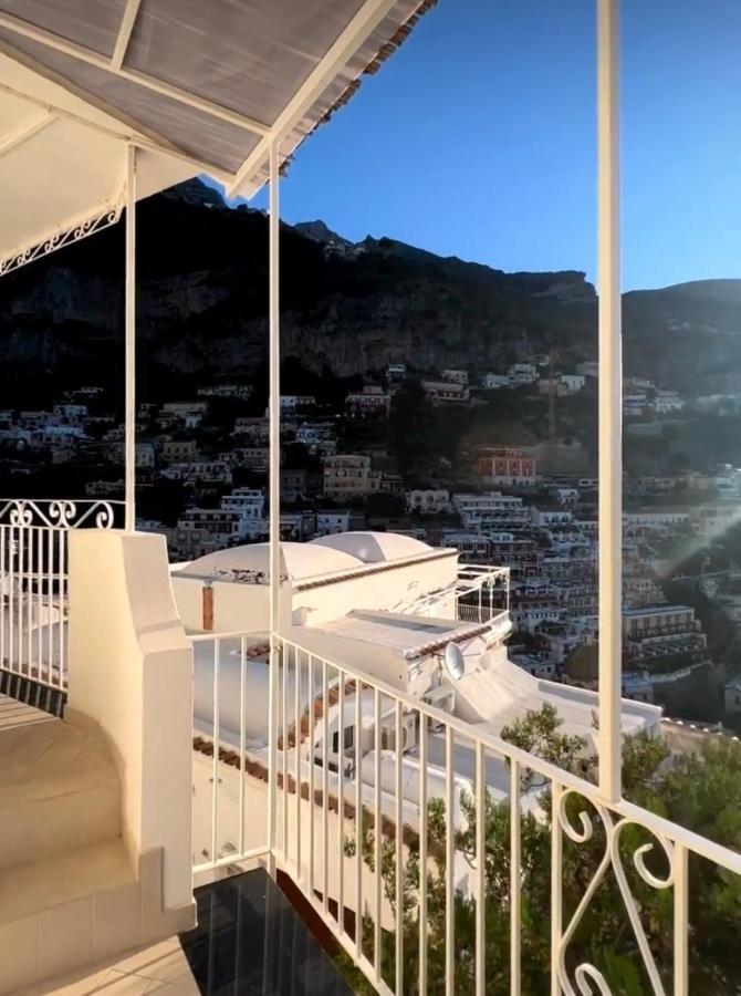 Queen View Apartment - No Kitchen Positano Esterno foto